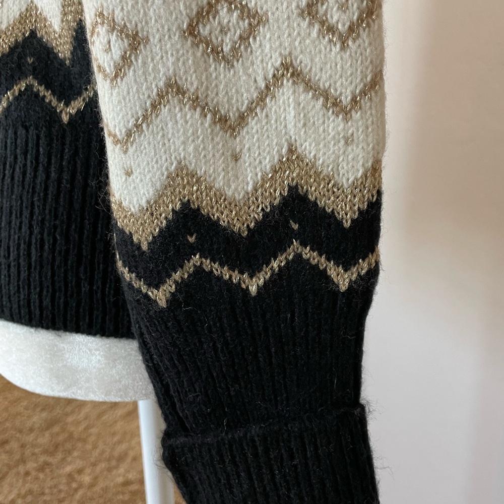 Ann Taylor NWT Cream, Gold and Black Fair Isle Sweater, Size “XS” - Picture 7 of 10